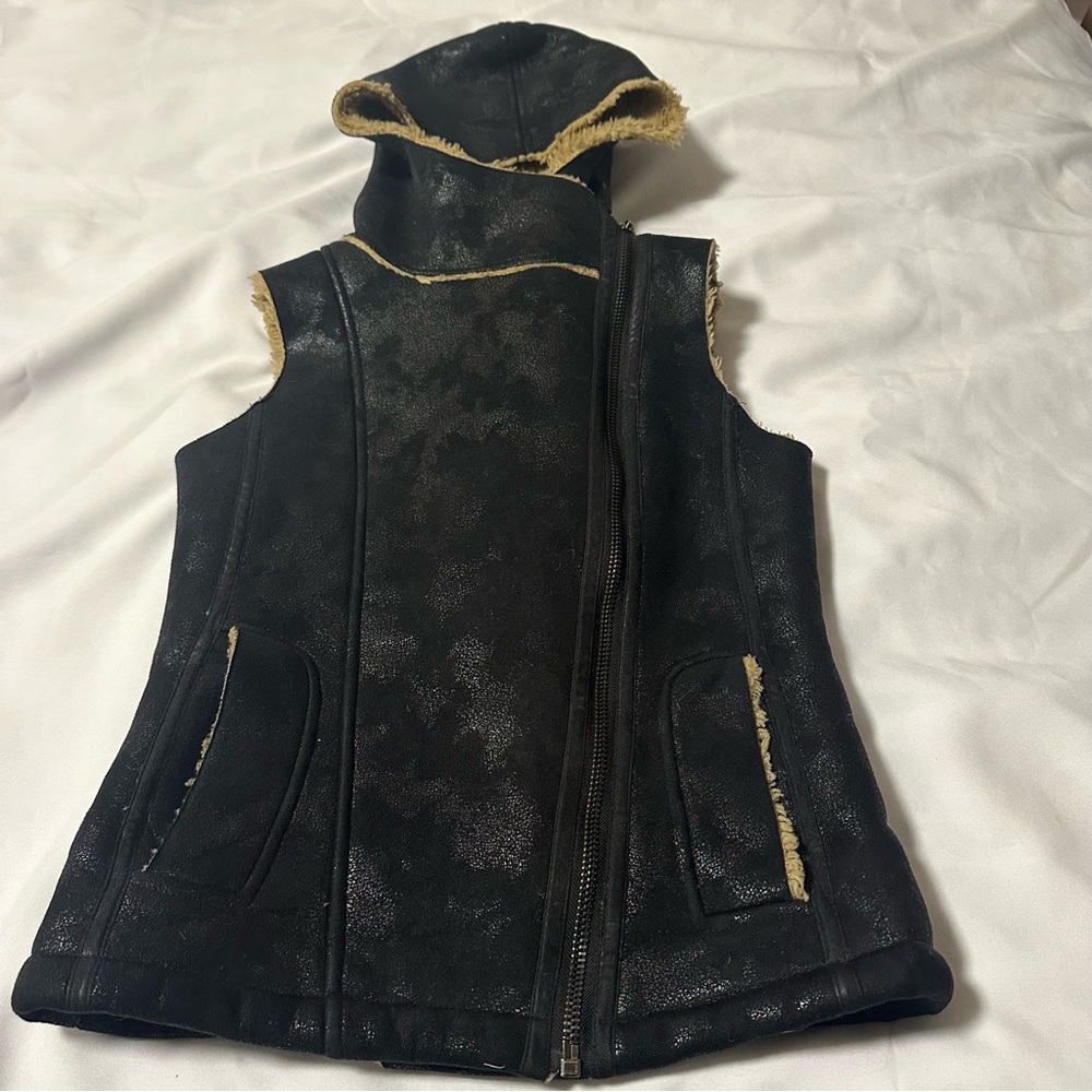 Love Token Black and Tan Hooded Vest